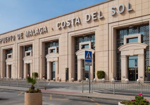 como-llegar-del-aeropuerto-de-malaga-al-centro-de-la-ciudad-1200x630-1